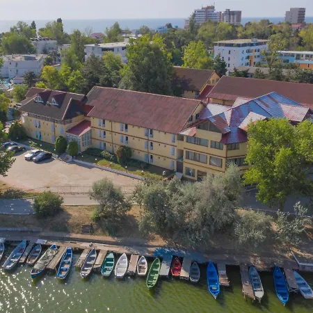 Complex Corsa Hotel *